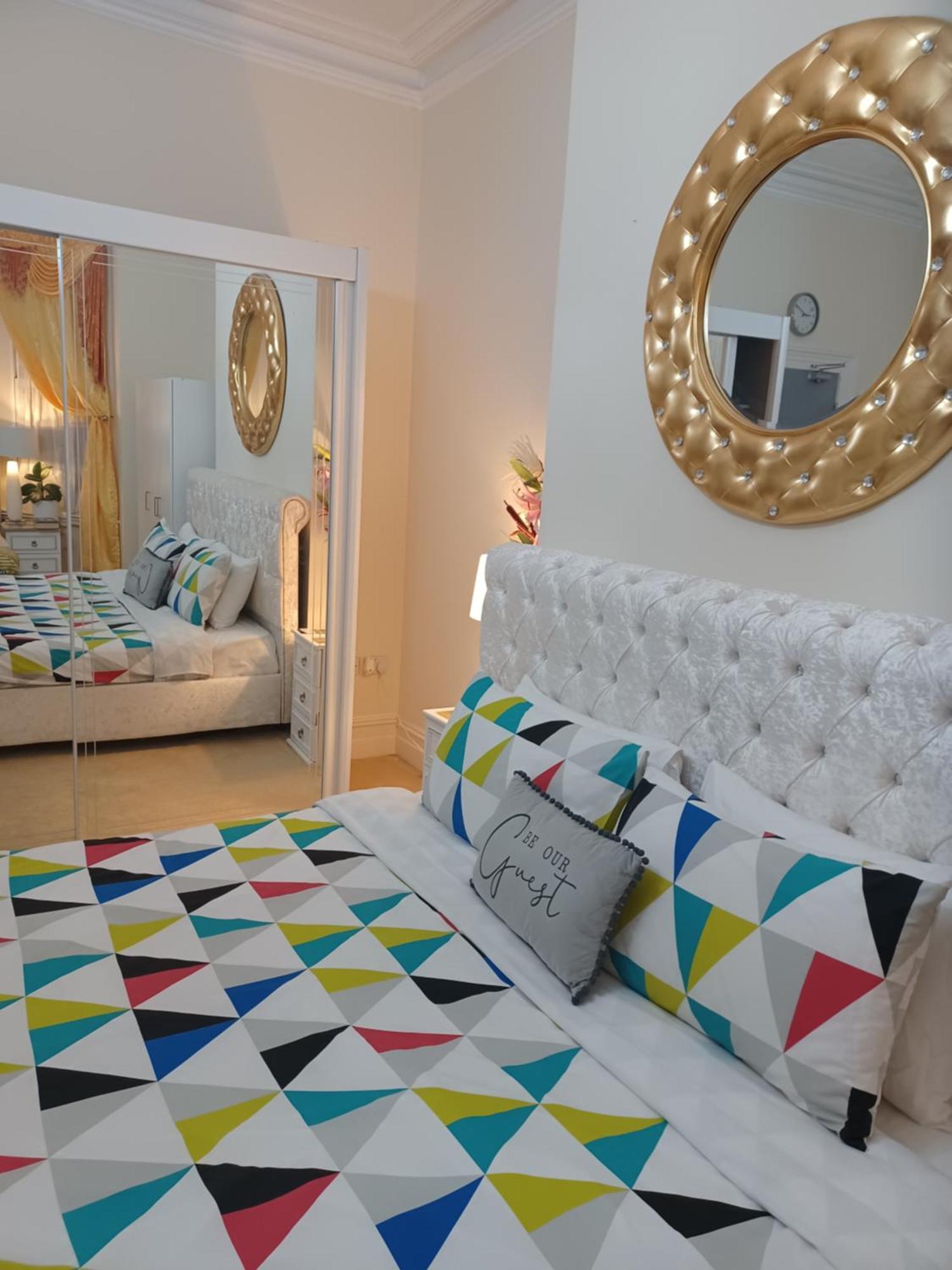 Gabriel Guesthouse Rhyl Bagian luar foto